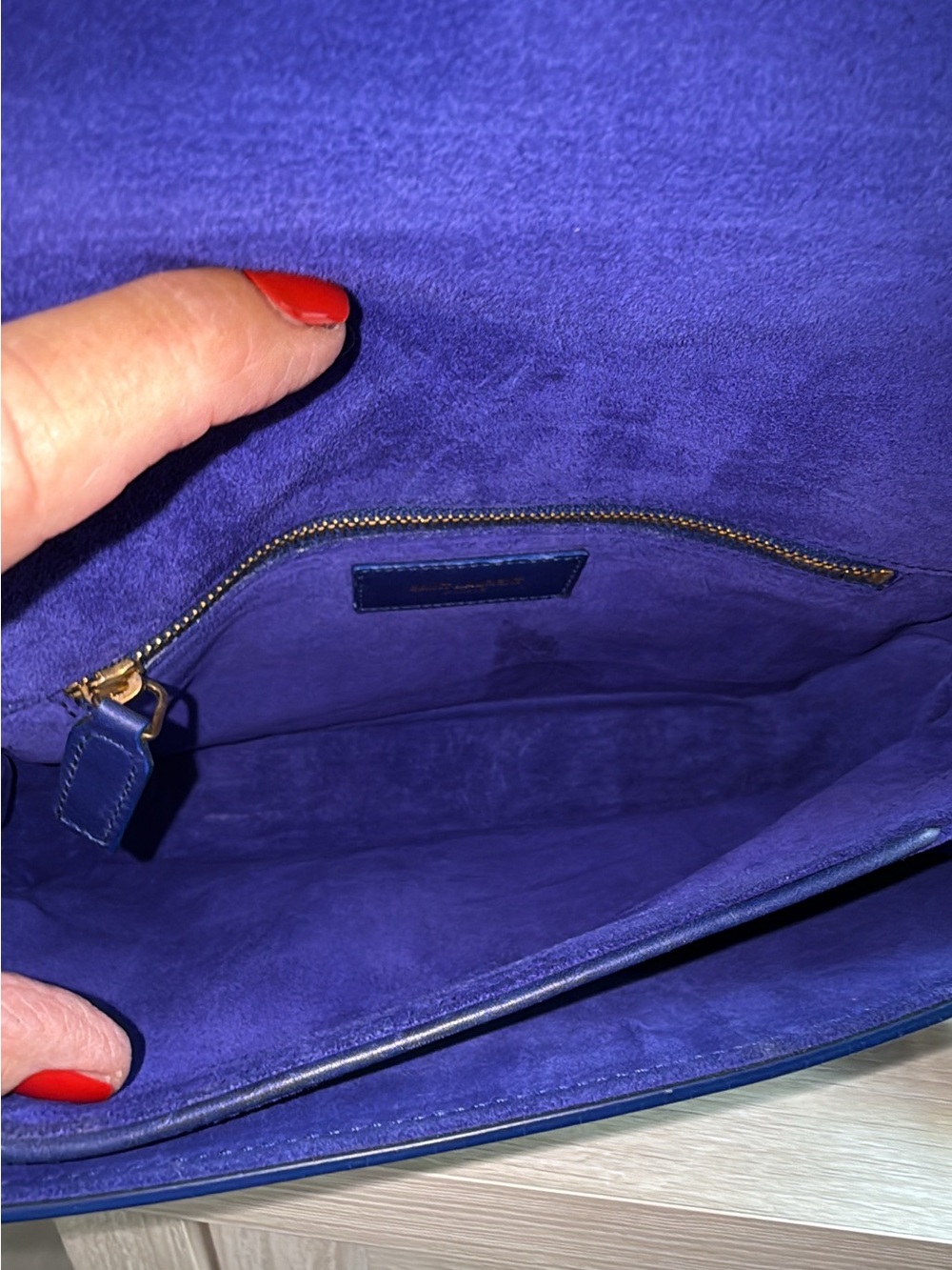 YVES SAINT LAURENT
Blue Leather Ligne Y Crossbody Bag STUNNING - Picture 9 of 14